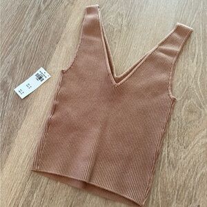 Abercrombie & Fitch Ribbed V-Neck Brown Tank Top